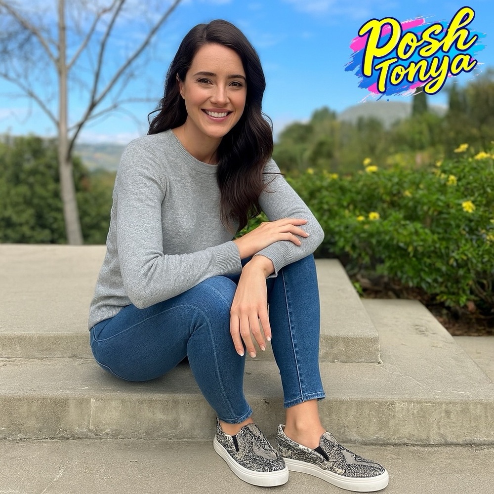 Steve Madden Gills Slip On Sneakers Gray Snake Print Size 8 Streetwear Casual - Picture 14 of 16